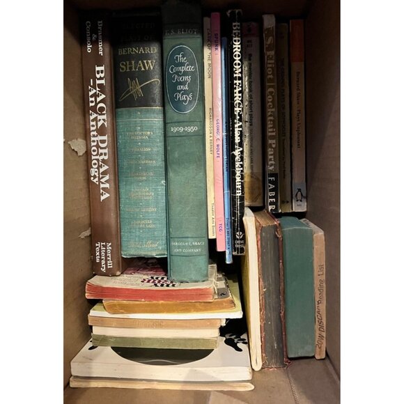 23 Vintage Classic Play Scripts & Anthologies, Hardcovers, Softcovers, Complete - Picture 9 of 9